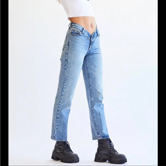 New💕 Revice Follow my Lead low cut front 💕 - Picture 2 of 9